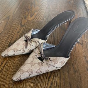 Gucci monogram heels
